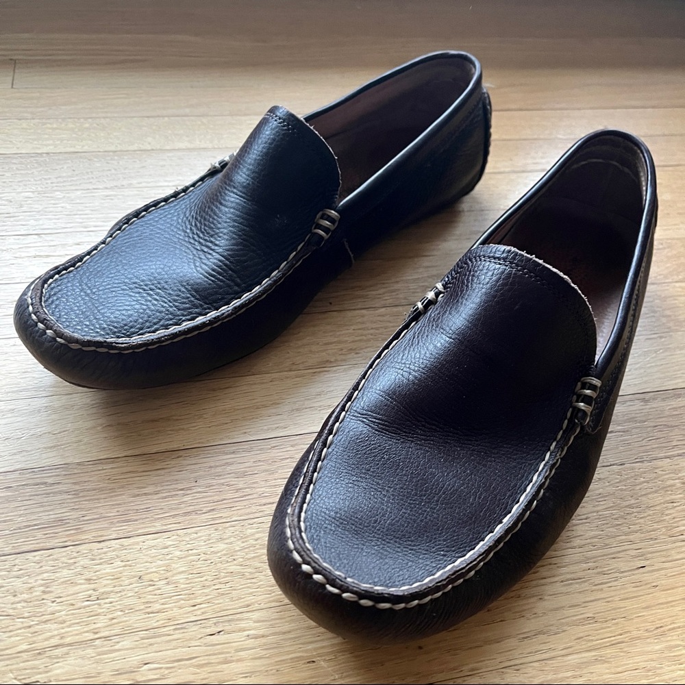Dark brown Banana Republic mens driving moccasins 10.0